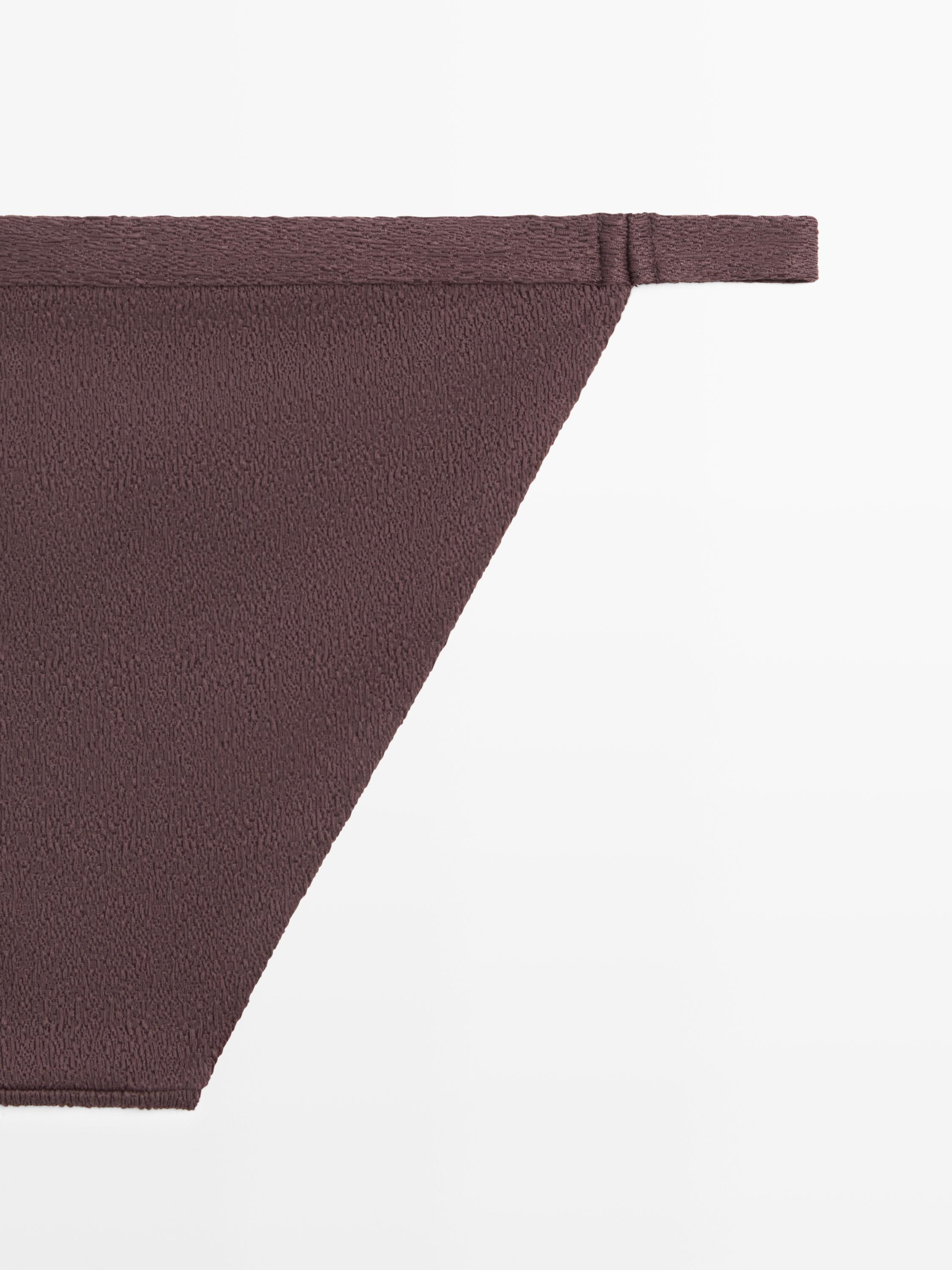 Bas de bikini texturé